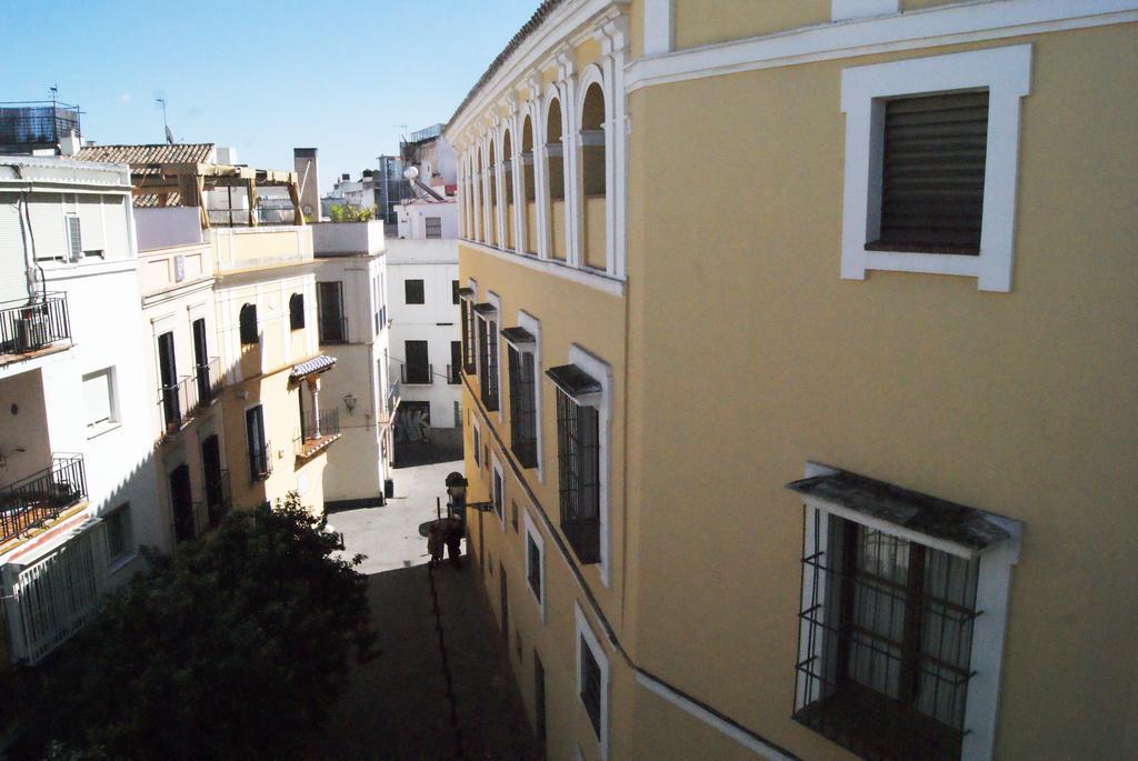סביליה Apartamentos Turisticos La Encarnacion מראה חיצוני תמונה