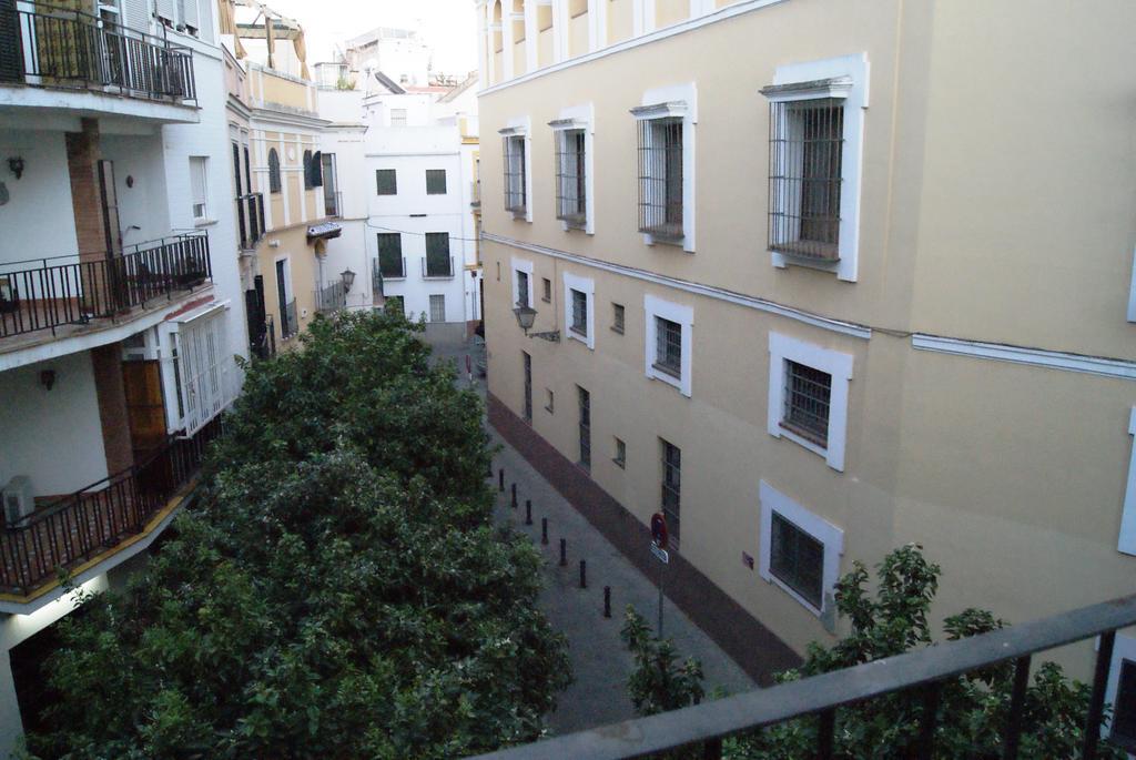 סביליה Apartamentos Turisticos La Encarnacion מראה חיצוני תמונה