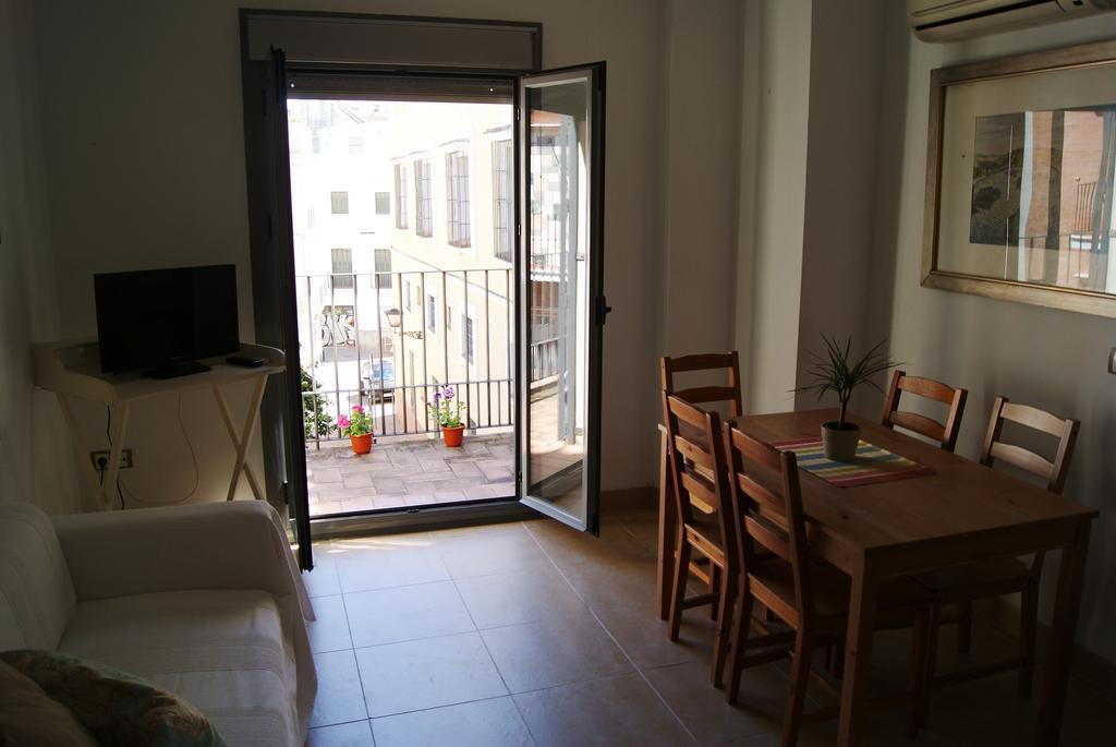 סביליה Apartamentos Turisticos La Encarnacion מראה חיצוני תמונה