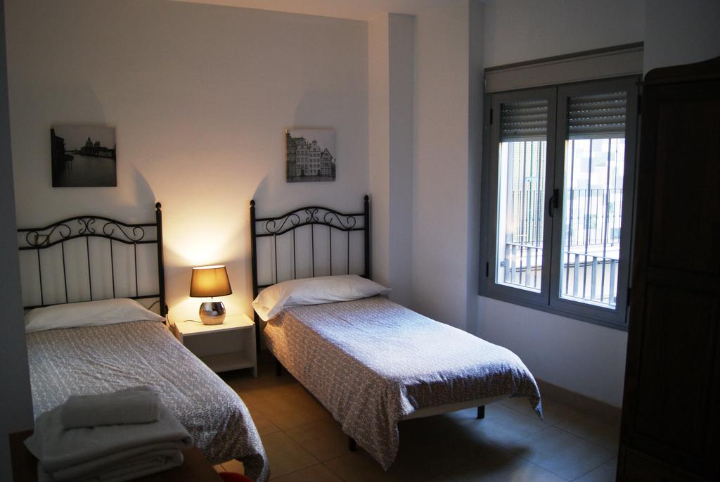 סביליה Apartamentos Turisticos La Encarnacion מראה חיצוני תמונה