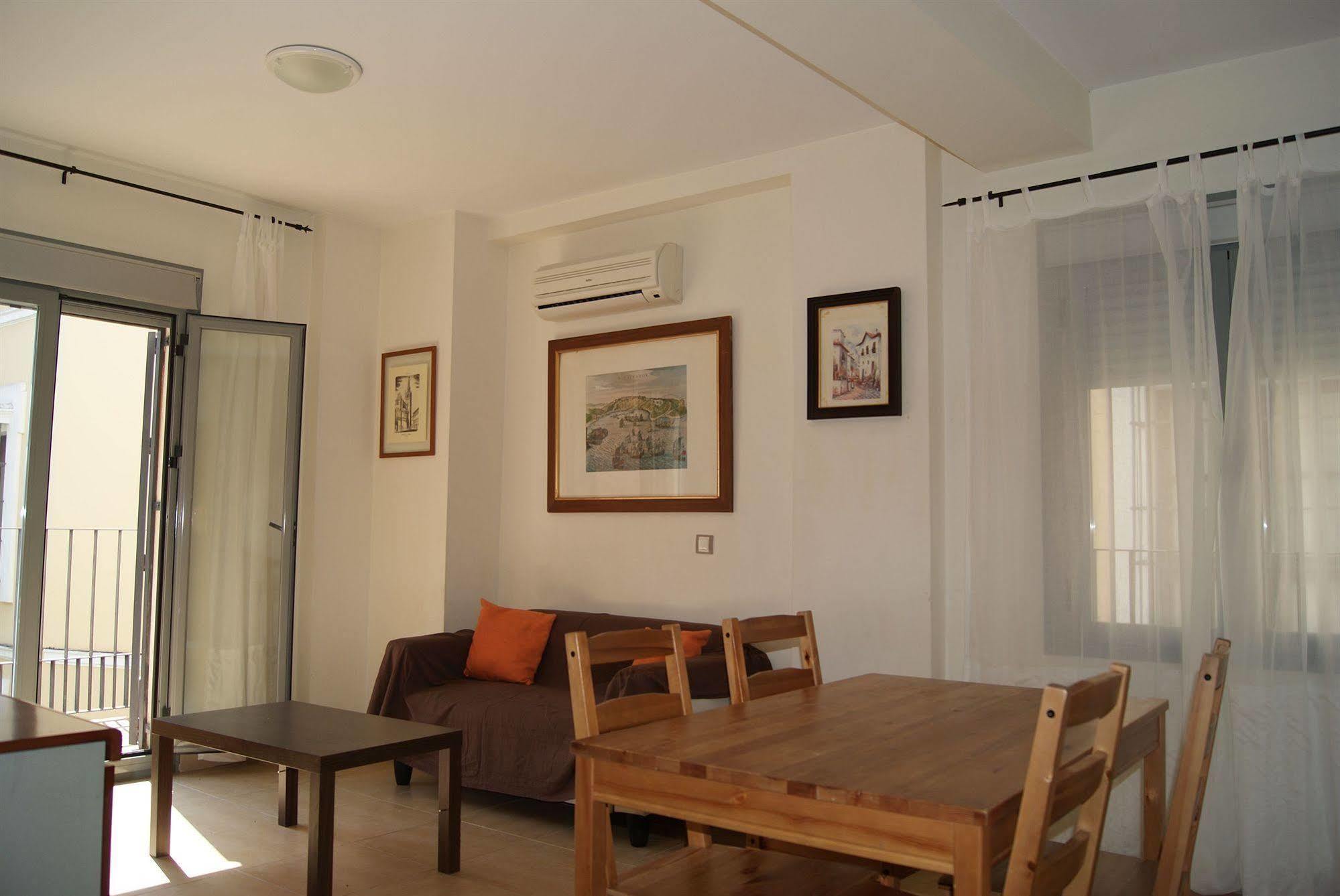 סביליה Apartamentos Turisticos La Encarnacion מראה חיצוני תמונה