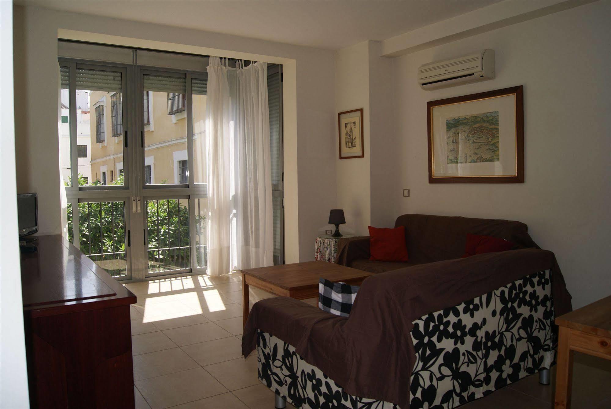 סביליה Apartamentos Turisticos La Encarnacion מראה חיצוני תמונה