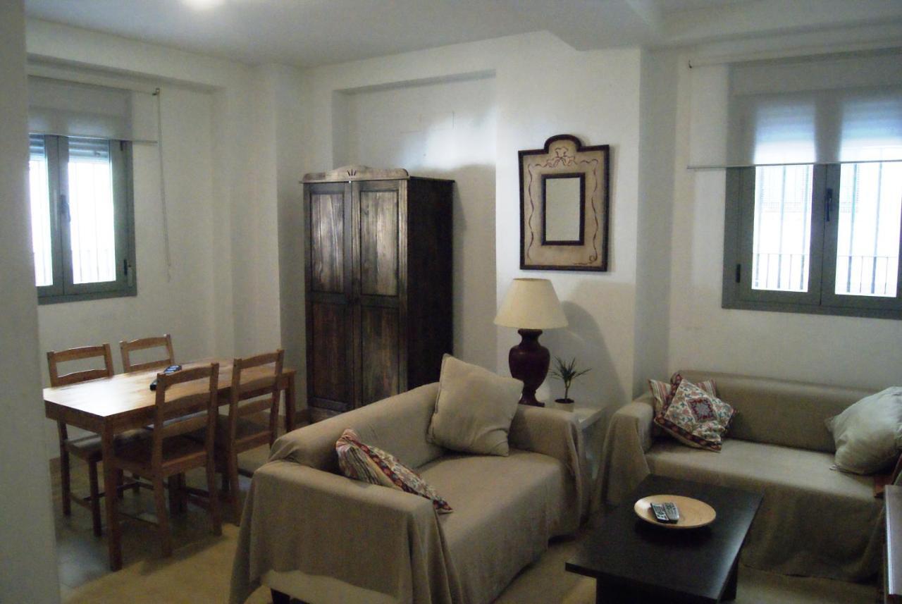 סביליה Apartamentos Turisticos La Encarnacion מראה חיצוני תמונה